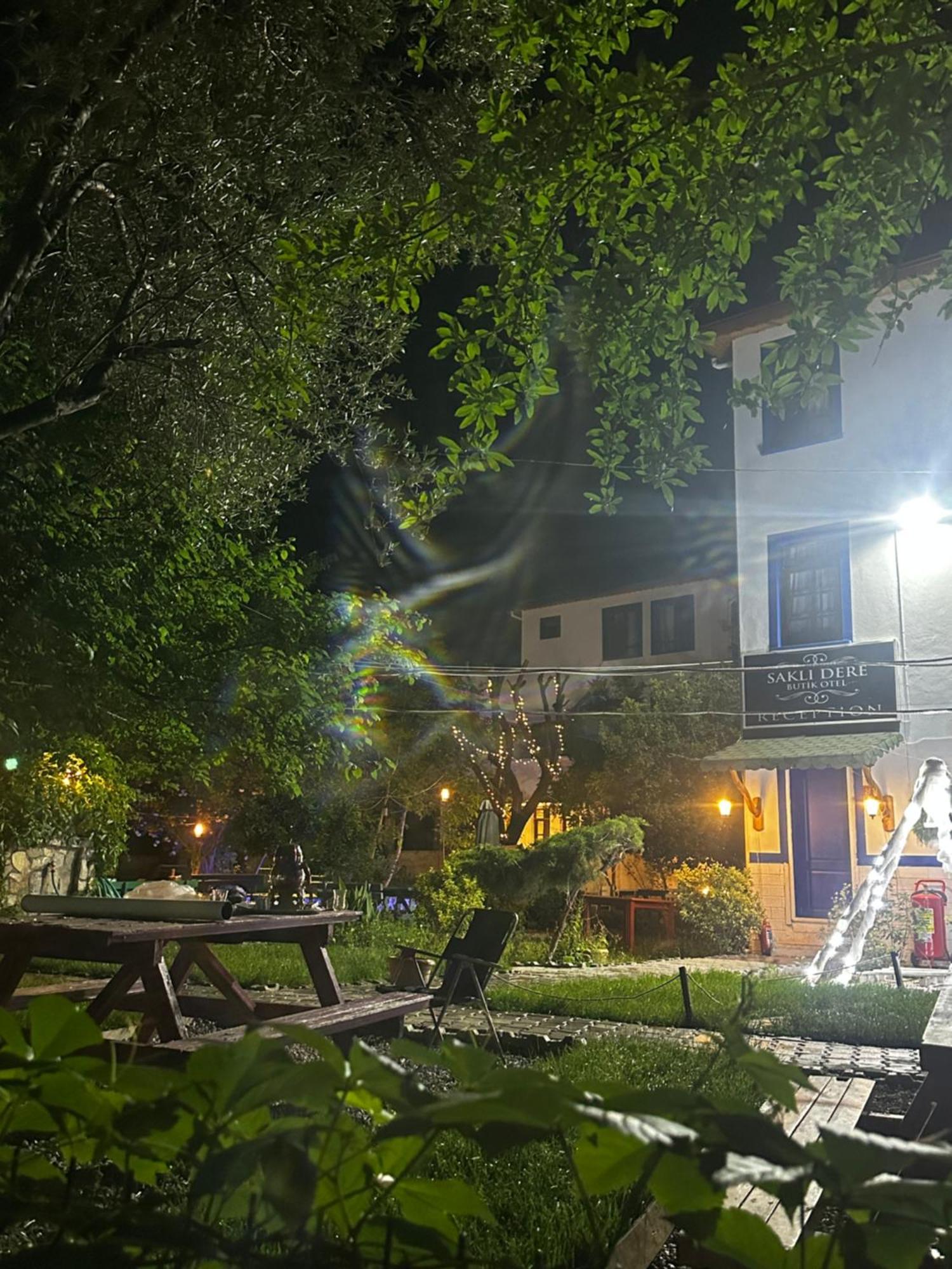 Sakliderebutikotel Edremit  Exterior photo